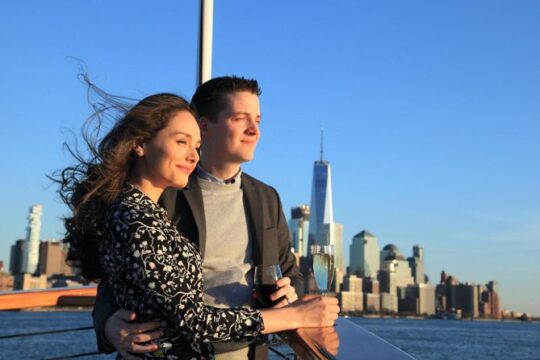 New York City Sunset Cruise on Yacht Manhattan