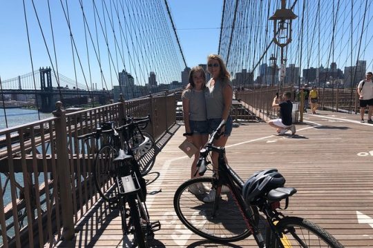 Manhattan and Brooklyn Bridge Bicycle Tour