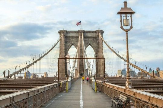 Private Brooklyn Bridge Tour with a Local