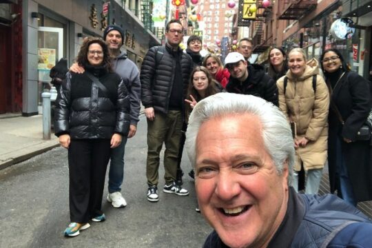 20 New York Sights Walking Tour with Fun Local Guide