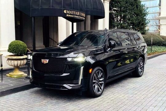 Private Transfer: New York to Newark Airport EWR by Luxury SUV