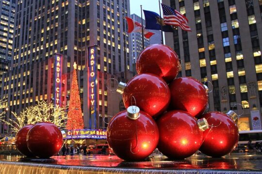 New York City Holiday Lights Night Tour by Open-top Bus